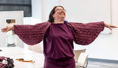 Philly fashion students make adaptive fashion for patients