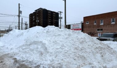 City digging out after massive dumping of snow