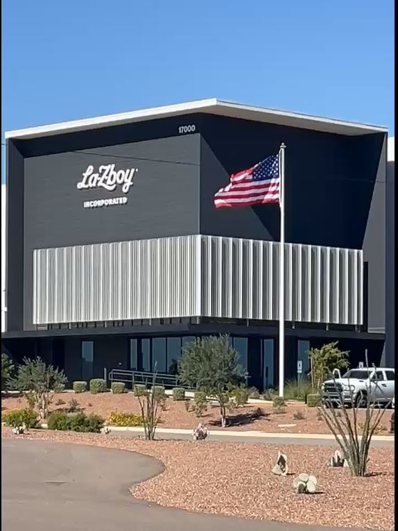 Early in Novermber, La-Z-Boy Incorporated opened a major distribution center in Glendale near the Loop 303 corridor.