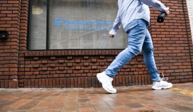 Planned Parenthood closes Pittsburgh-area locations over staffing shortages