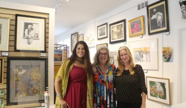 From left, Art Guild Consultant Sarah Sawyer, Art Guild President Phyllis Renninger and Art Guild Communications Chair Stephanie Tolley