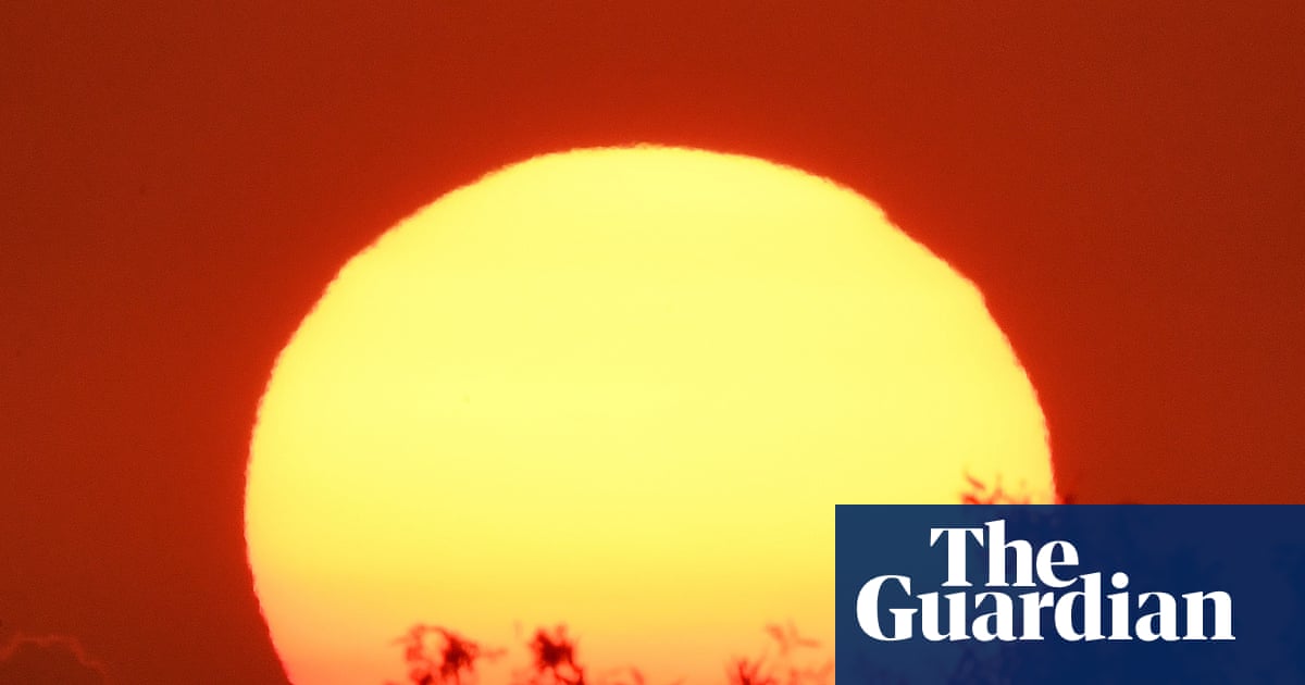 Most significant heatwave since black summer to blast Australia’s southern states as band of hot weather moves east | Australia weather