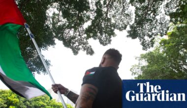Ban on ‘globalise the intifada’ risks importing ‘repressive models’ from UK, NSW inquiry after Bondi attack told | New South Wales politics