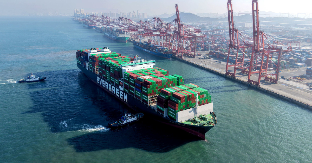 China reports record $1.2 trillion trade surplus for 2025, defying Trump's tariffs