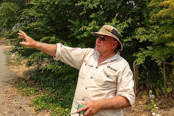 Farmer Greg Barker is bracing to fight to protect their home from bushfires bearing down on Yea.