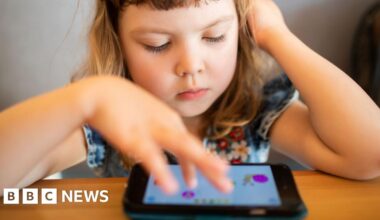 High screen time limits vocabulary in toddlers, research finds