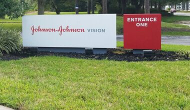 Johnson & Johnson Vision expects strong growth, is developing new products