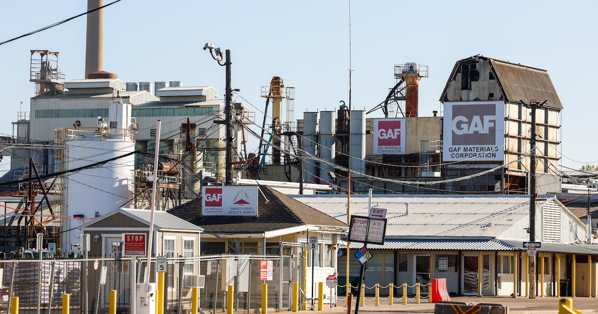 Two Dallas shingle factories, two different stories of how to shut them down