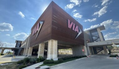 VIA Metropolitan Transit launched its largest set of service improvements Jan. 12. (Parks Kugle/Community Impact)