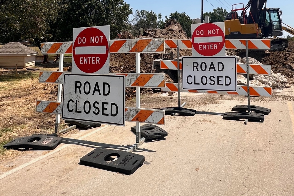 Road Closure signs