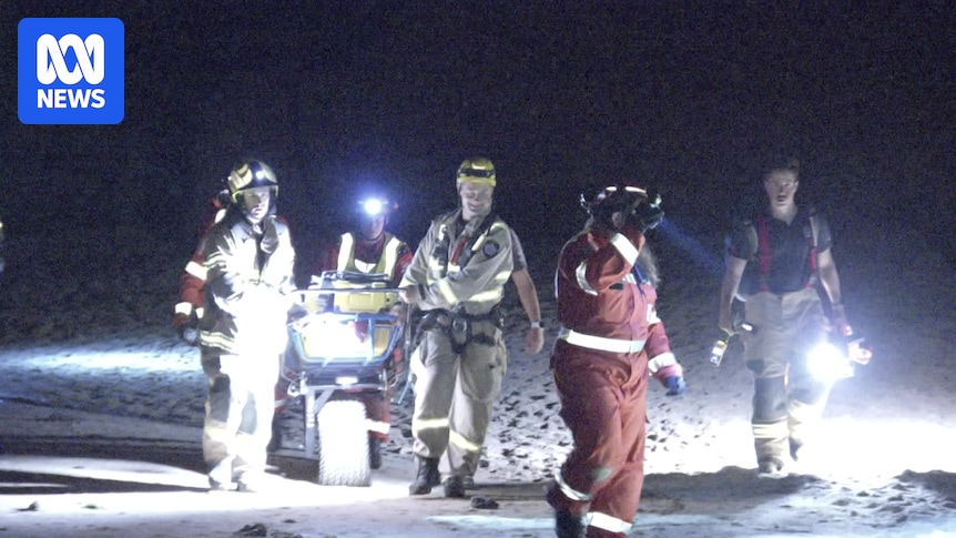 Man injured in 40 metre cliff fall at Black Rock in Melbourne's south