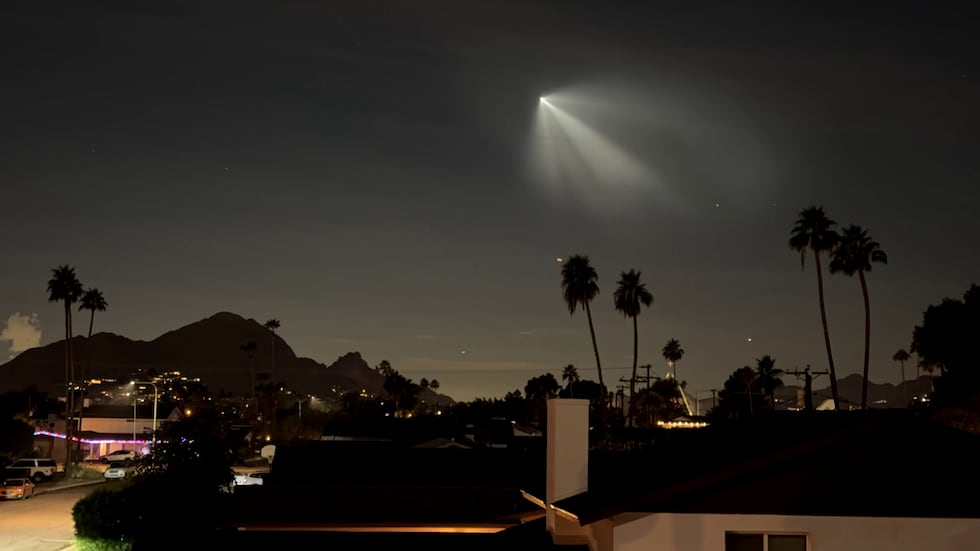 The SpaceX rocket could be seen from Arizona.