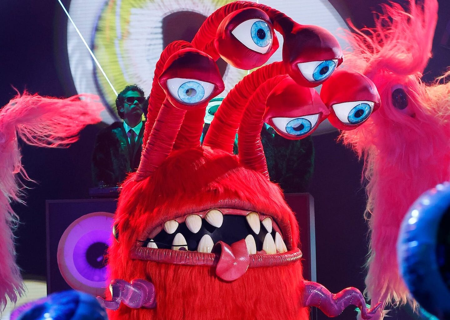 Red Sox legend unmasked in season premiere