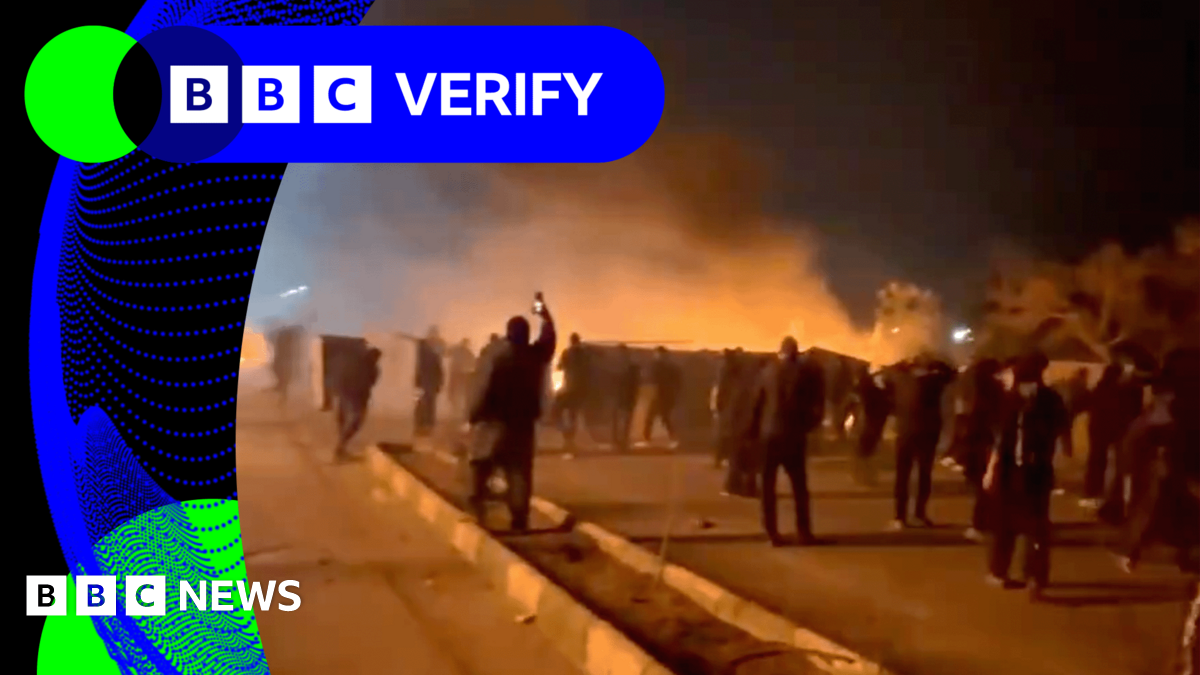 BBC Verify Live: Verifying videos of clashes and casualties from Iran protests