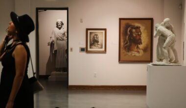 Man smashes sculptures in midday attack at Dallas Museum of Biblical Art