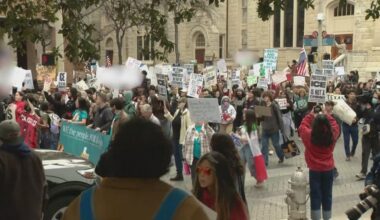 'We’re here to demand ICE out': Thousands march for humanity of migrants downtown San Antonio