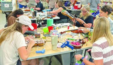 Teachers treasure East Valley nonprofit’s help | News