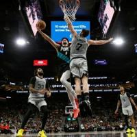 Curry lifts Warriors in return, Brown scores 50 in Celtics win | National