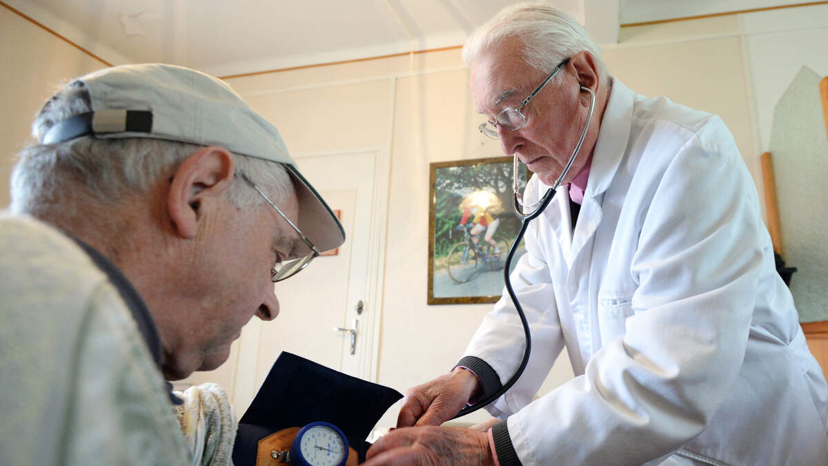 A.I. In The Exam Room? Lawsuit Says Not So Fast | STAR 94.1