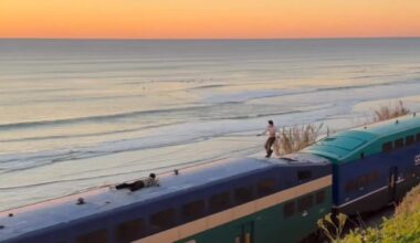Daring Duo Ride On Moving Coaster Train