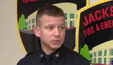 'It's hitting people differently:' Jacksonville police mourn officer's death | Local News