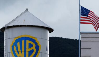 Comcast's TV spin hands Paramount more ammunition in its Warner Bros campaign