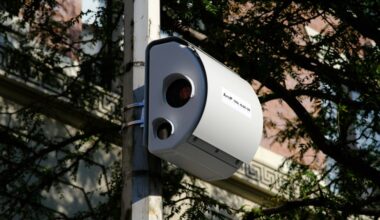 NYC to put red-light cameras at 250 more intersections by mid-February