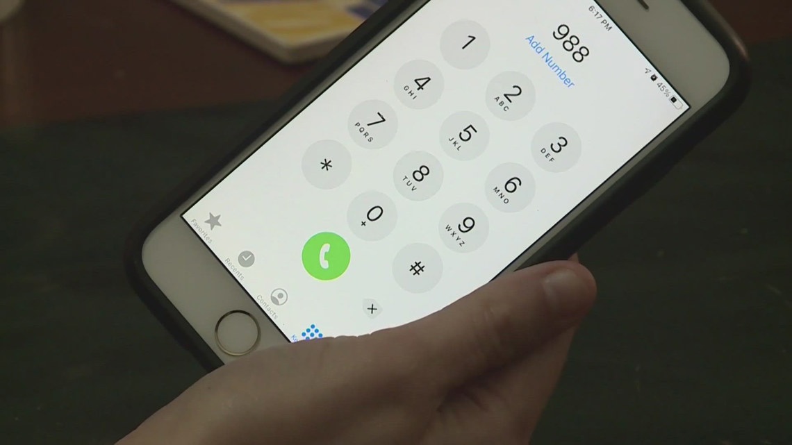 Federal funding for Texas crisis hotlines nears end amid growing need for mental health support