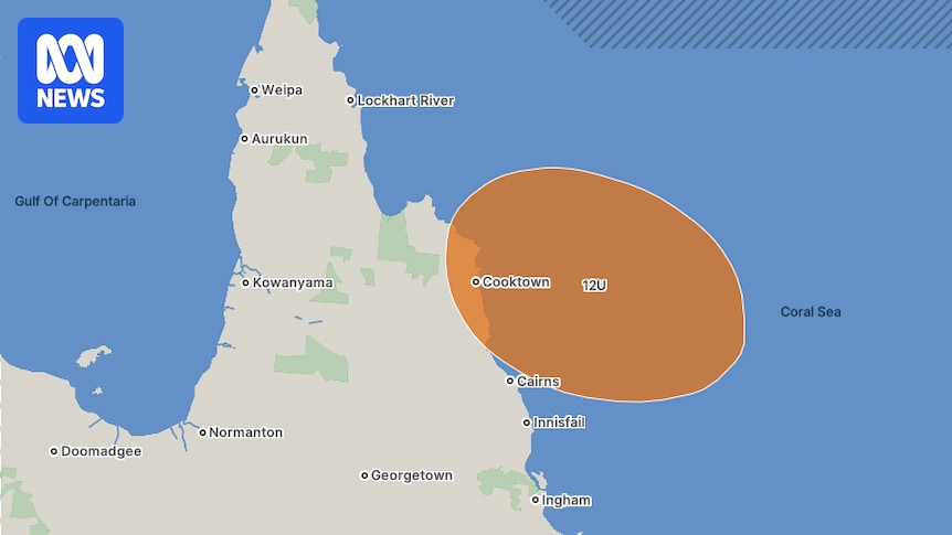 Moderate chance of cyclone hitting Far North Queensland coast by the weekend, weather bureau forecasts