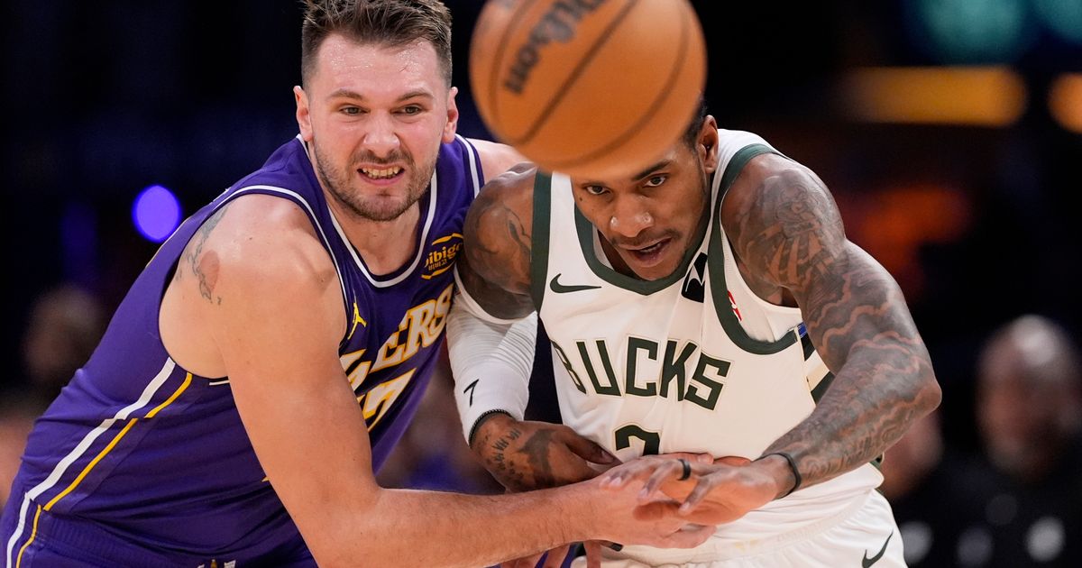 Giannis stops LeBron twice in the final minute as the Bucks rally to beat the Lakers 105-101 :: WRAL.com