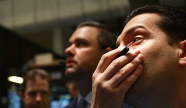 Peter Schiff warns of US economic crisis that will make 2008 feel like ‘Sunday school picnic.’ But he loves this 1 asset