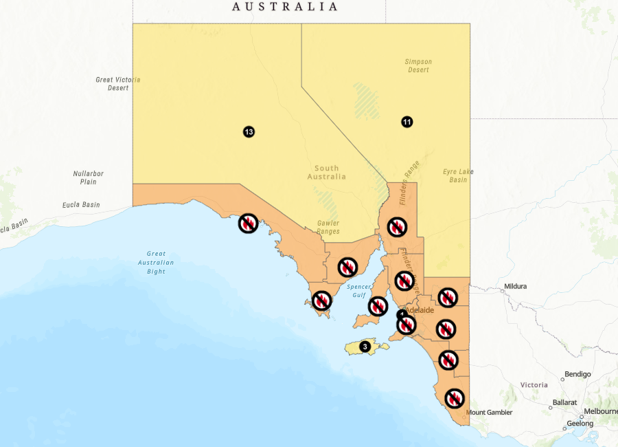 A map of South Australia showing a total fire ban on regions at the coast.