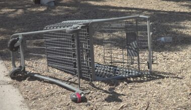 Phoenix may start penalizing retailers for not following shopping cart rules