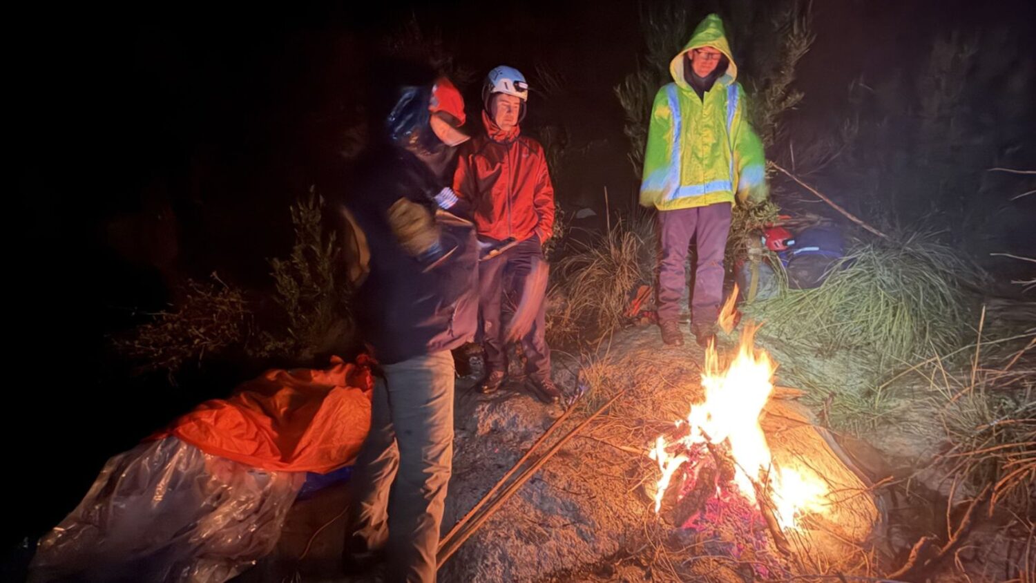 Injured hiker center of complex mountain rescue in Arizona