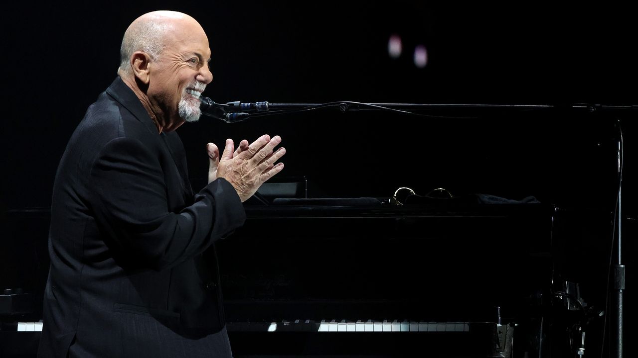 Billy Joel Plays First Show Since Brain Disorder Diagnosis