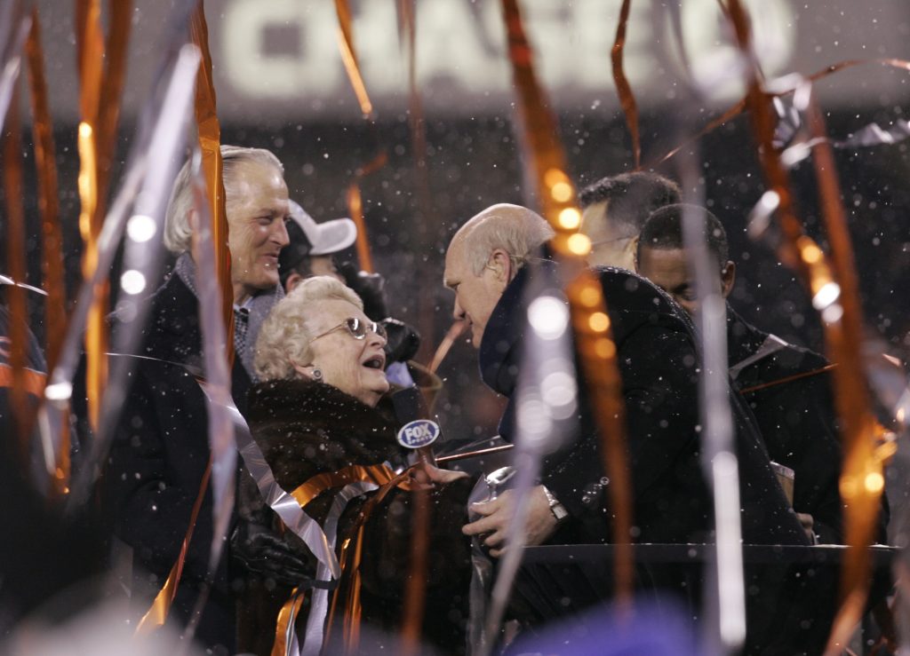 Bears earn second Super Bowl trip