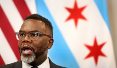 Mayor Brandon Johnson tells D.C. crowd he will ‘set up a pathway’ to prosecute Bovino – Chicago Tribune