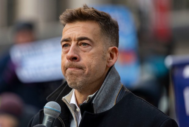 Illinois Secretary of State Alexi Giannoulias speaks at Federal Plaza on Jan. 20, 2026, in Chicago. A group called Democrats for an Informed Approach to Gender filed suit against Giannoulias over the right to use the word "Democrat" in its name. (Brian Cassella/Chicago Tribune)
