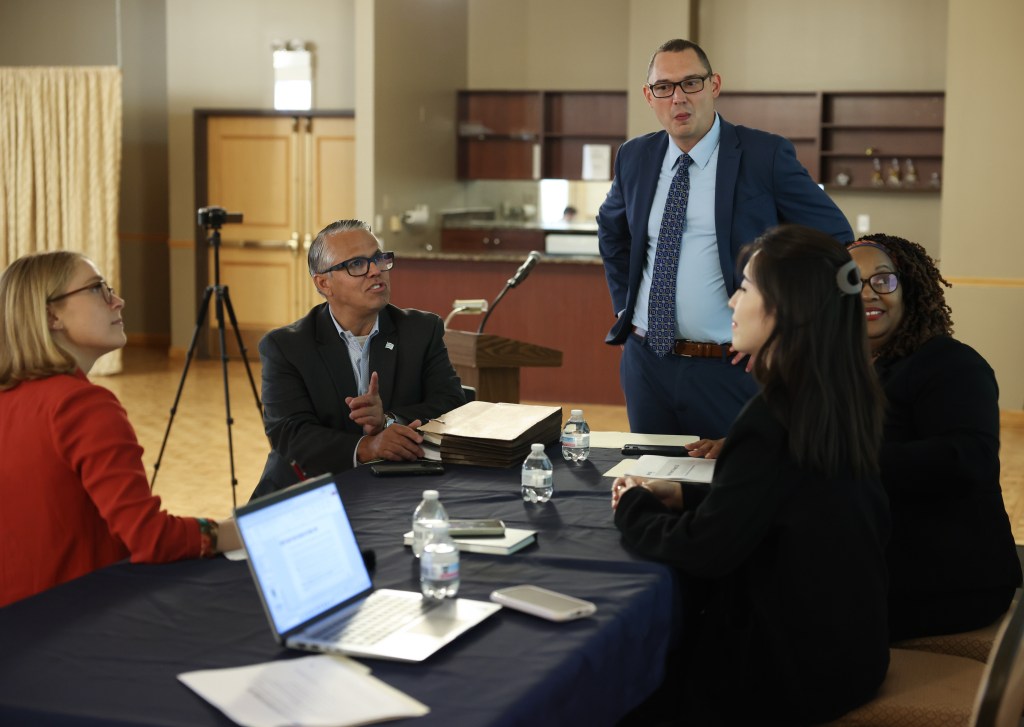 Aldermen must strengthen the Office of Financial Analysis