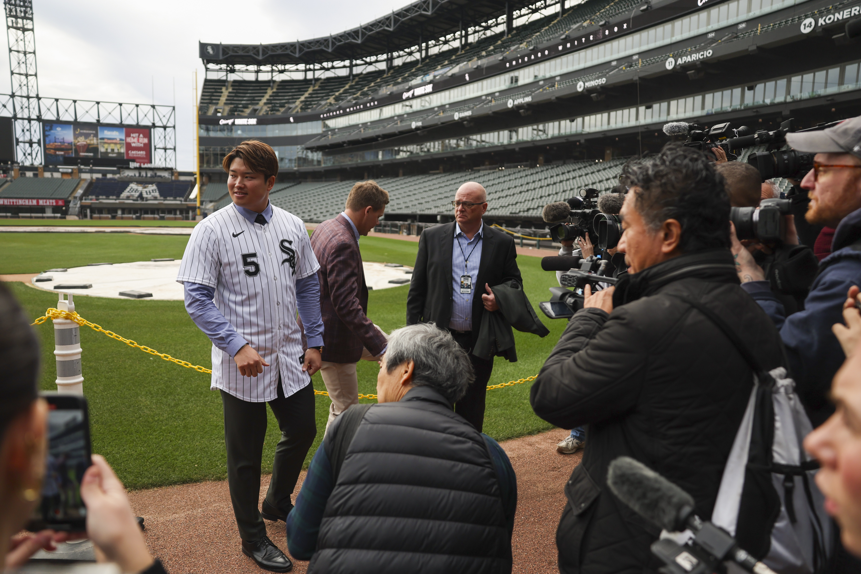 New Chicago White Sox player Munetaka Murakami stands on the...