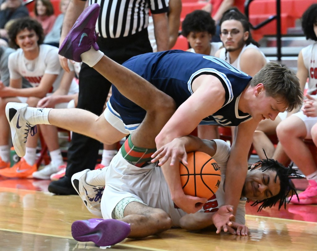 Dallas pulls away from Cougars – Hazleton Standard Speaker