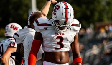 LSU DT Ahmad Breaux celebrates a tackle, via Stephen Lew-Imagn Images