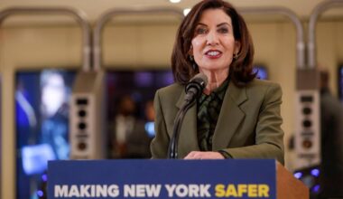 Hochul's flashy Second Ave. Subway plan uses the MTA as shiny object