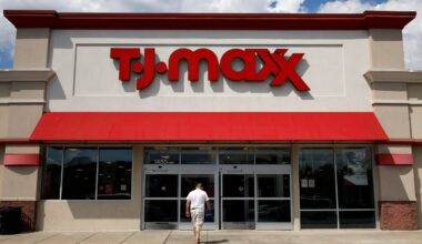 T.J. Maxx opening store in Lincoln Park near Clybourne Corridor – NBC Chicago