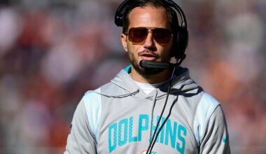 Mike McDaniel interviewing for Bills’ head-coaching job as Chargers wait