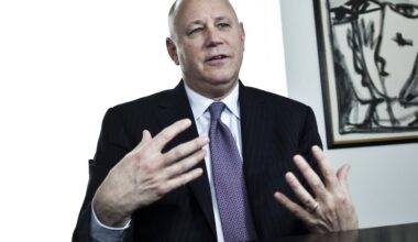 Inspired by Steve Jobs, New York Stock Exchange’s owner says successful leaders surround themselves with smart people—and ‘get rid of the stupid ones’