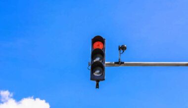 NYC will add new red light cameras at 450 intersections before end of year: DOT – amNewYork
