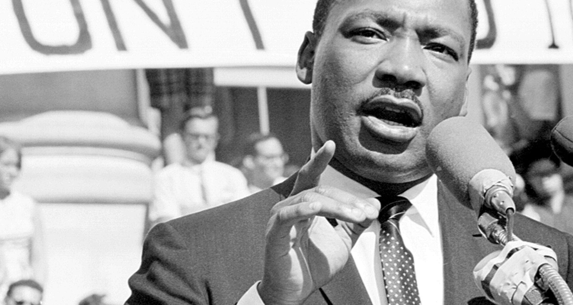 MLK Jr. gives a speech at UC Berkeley