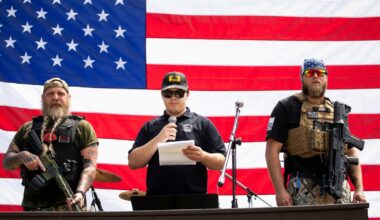 Right-Wing Gun Enthusiasts and Extremists Are Working Overtime to Justify Alex Pretti’s Killing