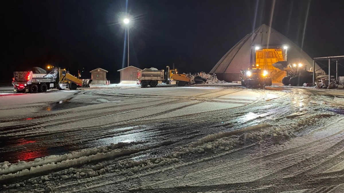 Heavy snow from December 13--14, 2025 winter storm in New York. Credit: NYSDOT